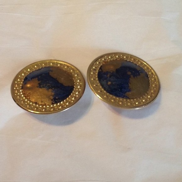 Post Back Metal Earrings .. Painted - Picture 3 of 11